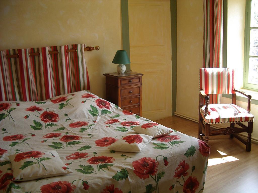 Maison D'Hotes De La Verriere Les Ardillats Phòng bức ảnh