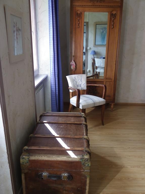 Maison D'Hotes De La Verriere Les Ardillats Ngoại thất bức ảnh